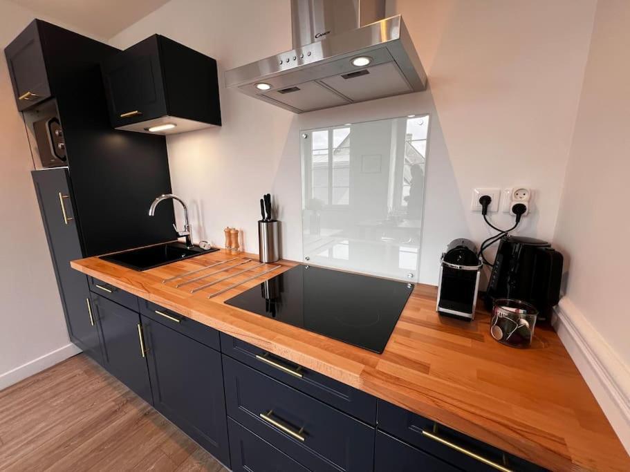 Appartement Richard Merrill 2 Personnes En Plein Centre Sainte-Mere-Eglise Bagian luar foto