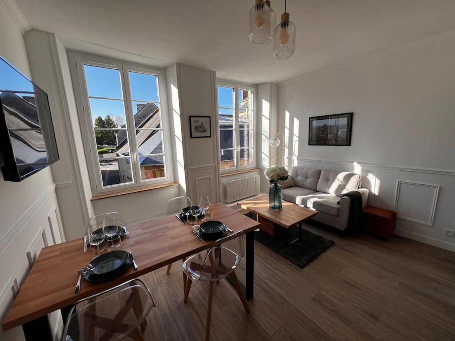 Appartement Richard Merrill 2 Personnes En Plein Centre Sainte-Mere-Eglise Bagian luar foto